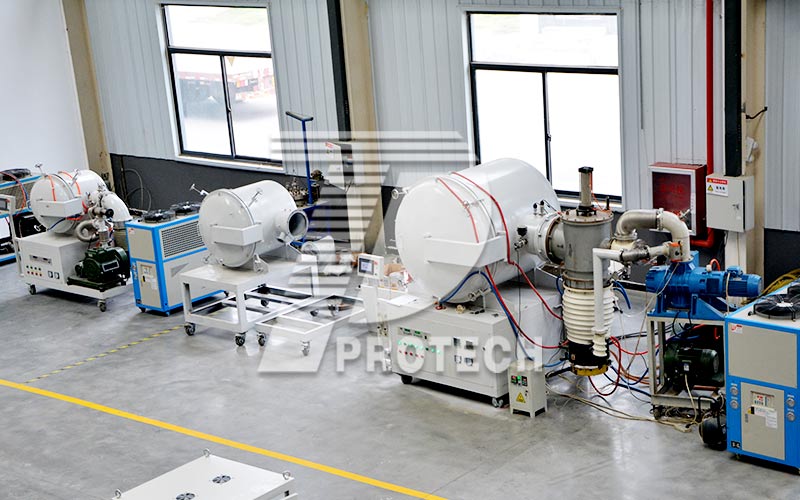 vacuum heat treatment furnace
